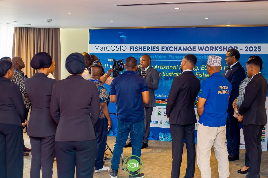 Meeting table